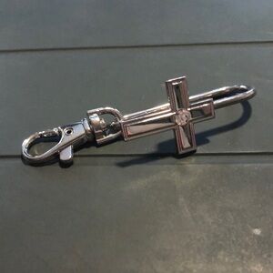 Silver Key finder with Cross Design with Center Rhinestone